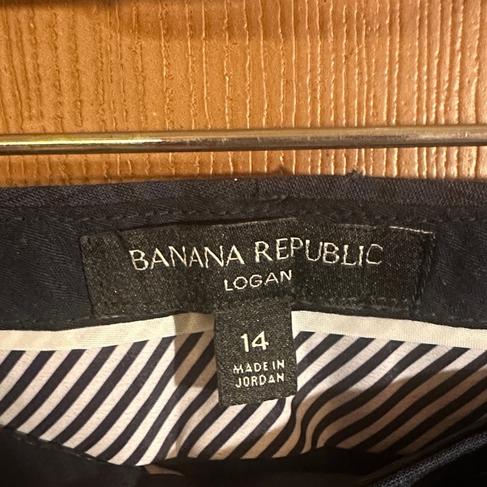 NWT Women’s Navy Plaid Dress Pants from Banana Republic, size 14 - Picture 2 of 7